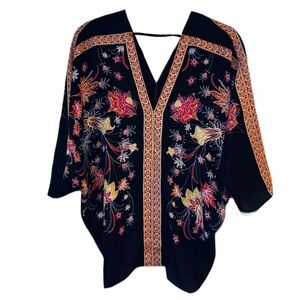 Women’s Rose & Olive Shirt Blouse Black with floral design print Size Small